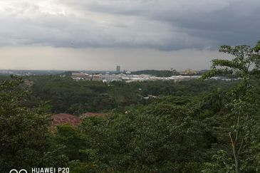 [HILL PEAK] Residential Potential Development Land Jalan Bangi - Salak, Sepang For Sale