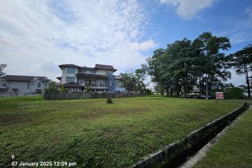 [CORNER] Bungalow Land Jalan Pekaka, Seksyen 8, Kota Damansara For Sale