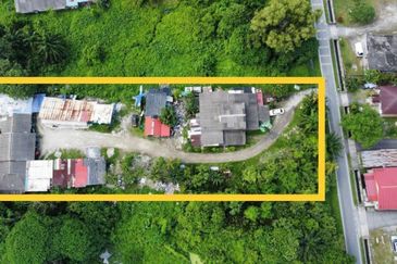 Kampung Seri Aman Luar