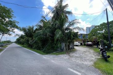 Kampung Seri Aman Luar