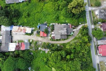 Kampung Seri Aman Luar