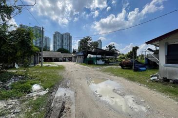 Kampung Seri Aman Luar