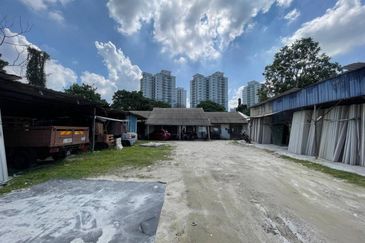 Kampung Seri Aman Luar