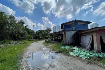 Kampung Seri Aman Luar