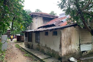 [BEHIND HOSPITAL] International Lot Land Jalan Mahmoodiah, Johor Bahru For Sale