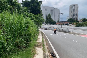 [BEHIND HOSPITAL] International Lot Land Jalan Mahmoodiah, Johor Bahru For Sale