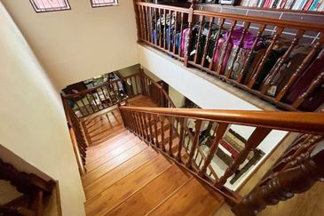 [BESIDE MAIN ROAD] Agriculture Land with 2 Storey Bungalow at Batu 15, Hulu Langat For Sale