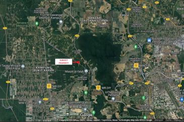 Jalan Bukit Cherakah