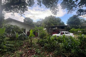 [FRONTING ROAD] Agriculture Land Kampung Merbau Sempak, Sungai Buloh For Sale