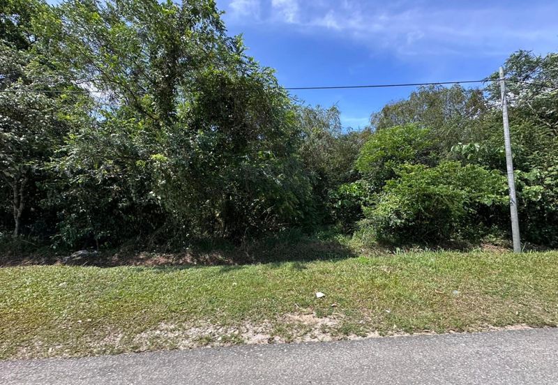 [FRONTAGE MAIN ROAD] Building Land Pajam, Negeri Sembilan For Sale