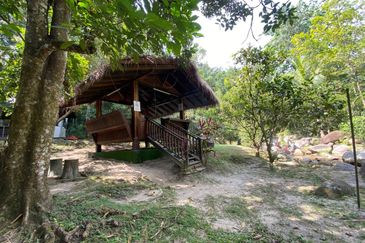 [FACING HIGHWAY] Agriculture Land Bentong, Pahang For Sale