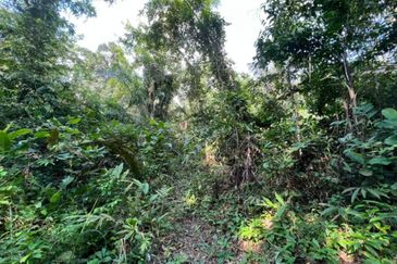 [KM Ready] Resort @ Orchard Potential Land Jalan Pantai, Seremban For Sale