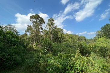 [KM Ready] Resort @ Orchard Potential Land Jalan Pantai, Seremban For Sale