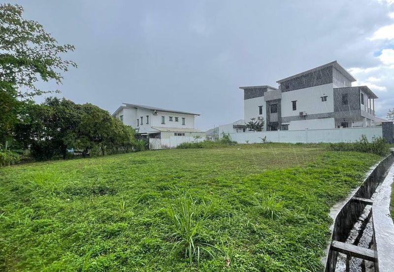 Bungalow Land Labu Jalan Ayer Surut, Setapak For Sale