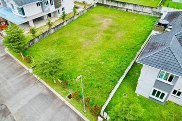 Bungalow Land Ukay Seraya, Ampang For Sale