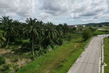 Residential Potential Development Land Saujana Aman, Bandar Seri Coalfields For Sale