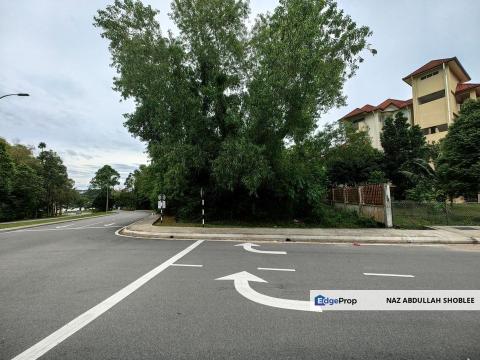 [NEAR MAIN ROAD] Commercial Development Land Bandar Seri Putra, Bangi For Sale, Selangor, Bangi