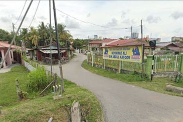 Residential Potential Development Land Bukit Senjuang, Bandar Hilir For Sale