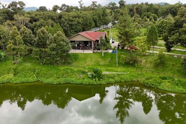 Kampung Sungai Makau