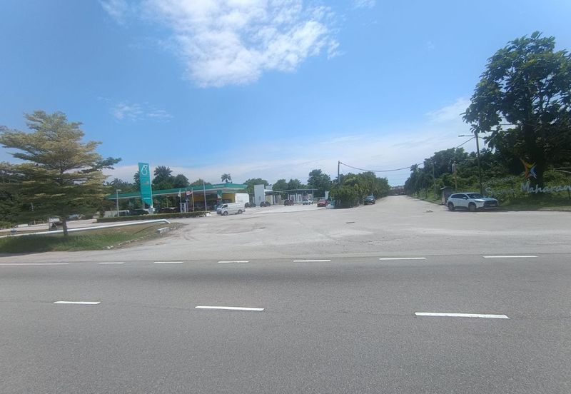 Kampung Sabak Aur, Muar, Commercial Potential Development Land For Sale