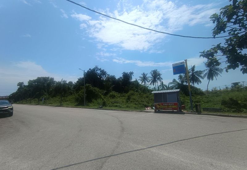 Kampung Sabak Aur, Muar, Commercial Potential Development Land For Sale
