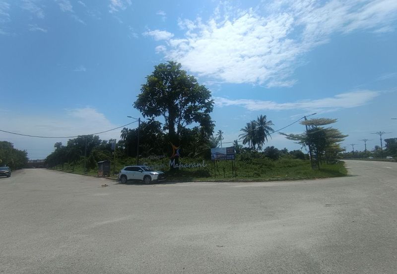 Kampung Sabak Aur, Muar, Commercial Potential Development Land For Sale