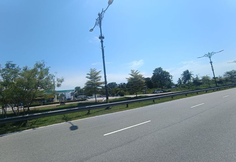 Kampung Sabak Aur, Muar, Commercial Potential Development Land For Sale