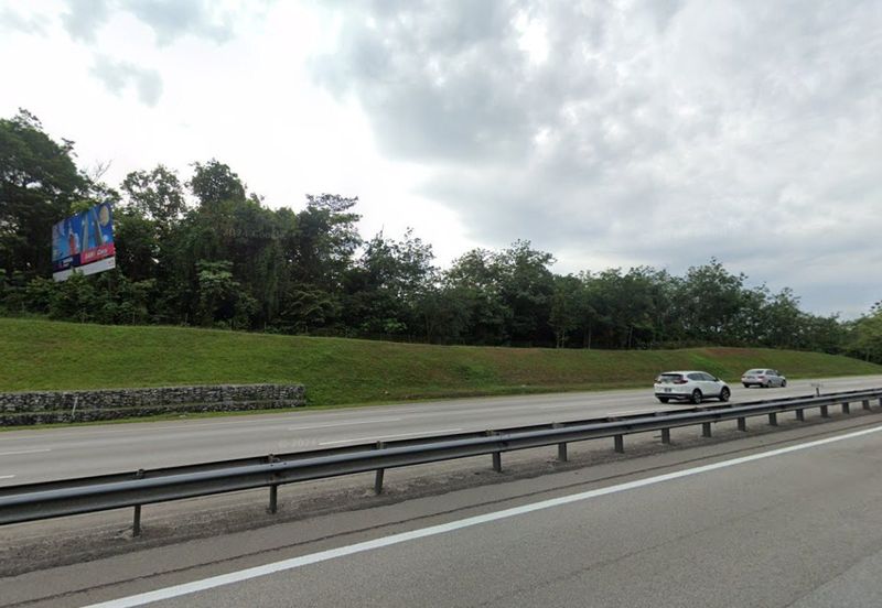 [FRONTING HIGHWAY] Slim River, Perak, Petrol Station Land For Sale