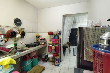 La Cottage Taman Putra Perdana