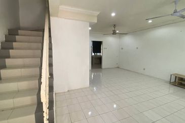 Jalan SP 4 @ Bandar Saujana Putra