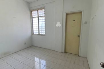 Jalan SP 4 @ Bandar Saujana Putra