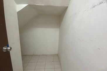 Jalan SP 4 @ Bandar Saujana Putra