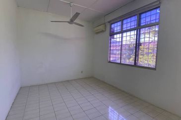 Jalan SP 4 @ Bandar Saujana Putra