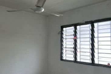 Alam Perdana, Kenari Court For Sale