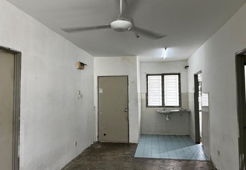 Alam Perdana, Kenari Court For Sale