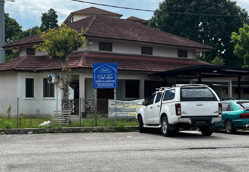 Alam Perdana, Kenari Court For Sale