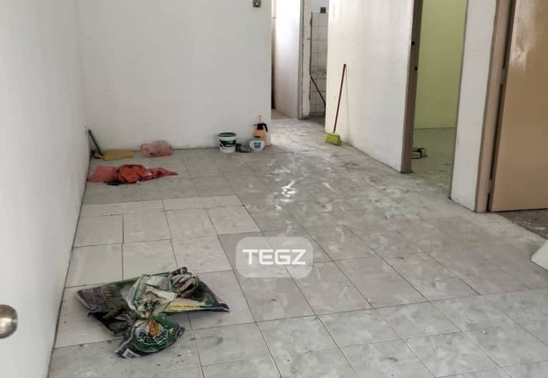 Pangsapuri Pelangi Indah