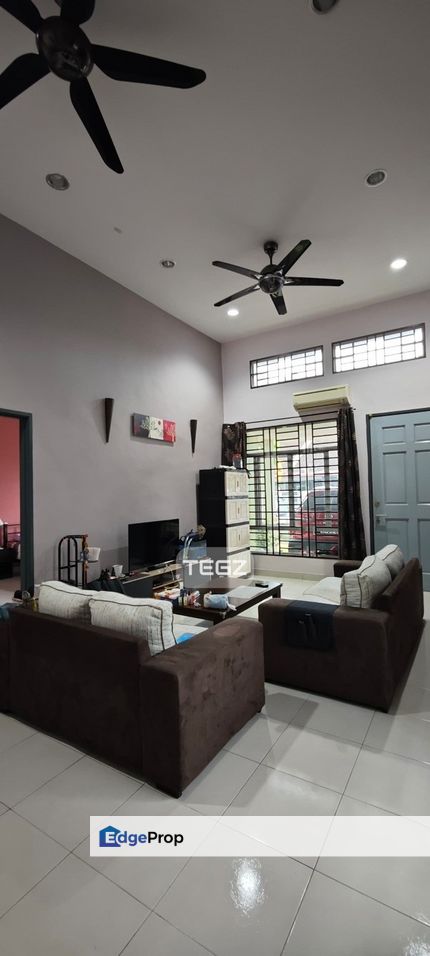 Bukit Raja Makyong Klang 1 Storey Endlot House 34x65 Renovated, Selangor, Klang