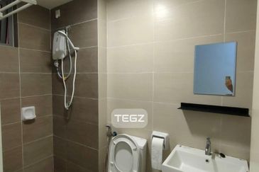 Gravit8 @ Klang South