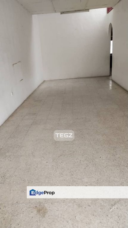 Klang Jaya 1 Storey House 22x75 Full Loan Good Condition, Selangor, Klang