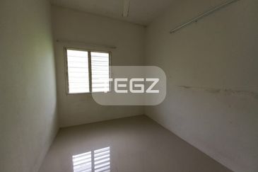 Anggerik Permai 2  Sek 29 Shah Alam 1 Storey Semi-D House 2766sqft