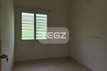 Anggerik Permai 2  Sek 29 Shah Alam 1 Storey Semi-D House 2766sqft