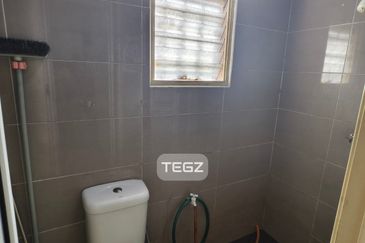 Taman Teluk Gedung Indah