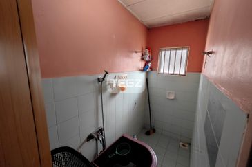 Taman Teluk Gedung Indah