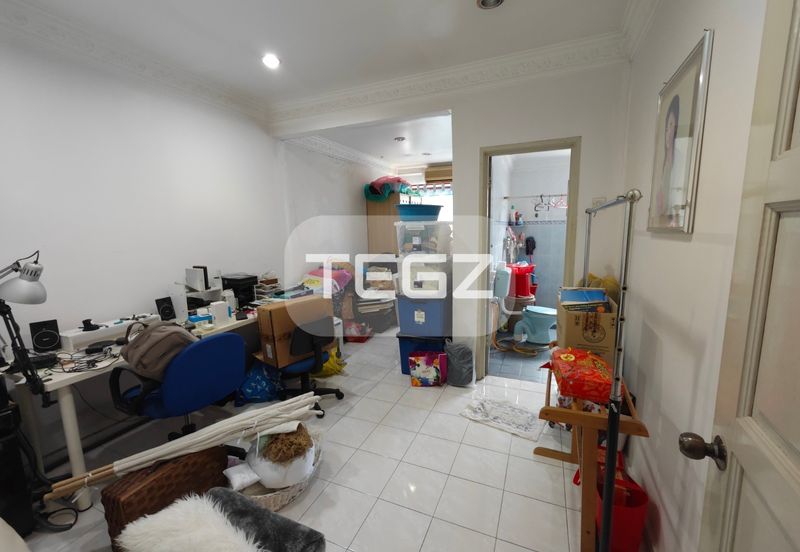 Taman Teluk Gedung Indah