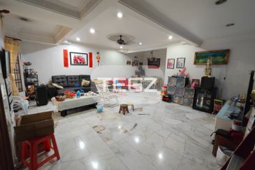 Taman Teluk Gedung Indah