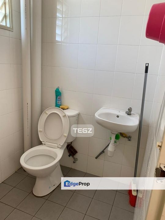 Akasia Apartment Bandar Botanic Klang Partly Furnished Good Condition, Selangor, Bandar Botanic/Bandar Bukit Tinggi