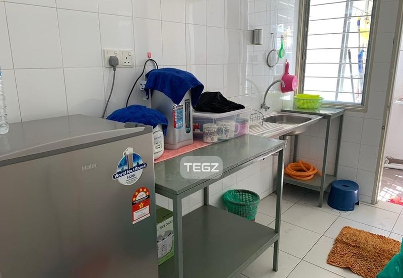 Pangsapuri Akasia, Bandar Botanic