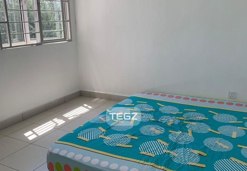 Pangsapuri Akasia, Bandar Botanic