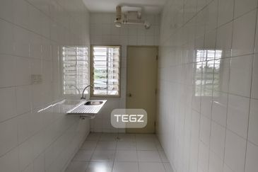 Pangsapuri Akasia, Bandar Botanic